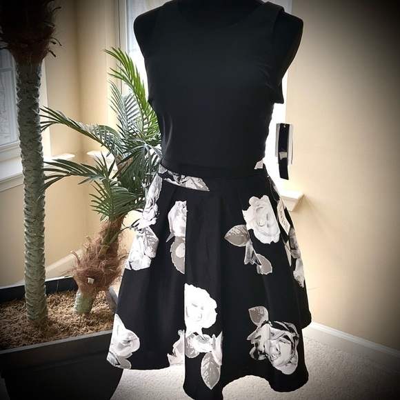 👗2 pc Formal Wear Dress size 7 Juniors - Picture 2 of 7